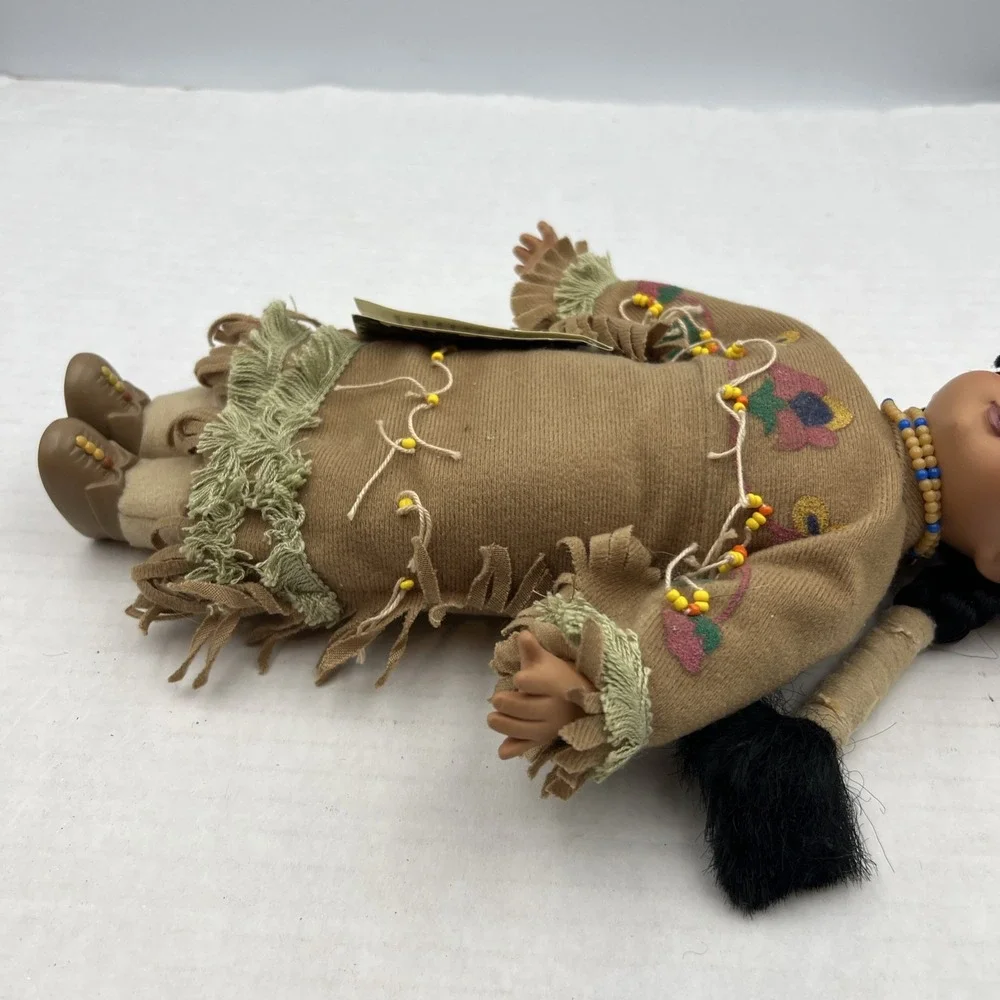 Sandy Dolls Native American Series Graceful Lily Seneca‎ Maiden 1998 12